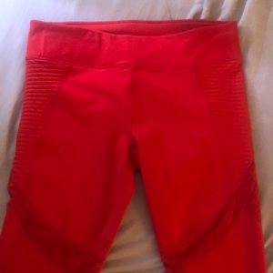 New Fabletics Powerhold XL Red leggings